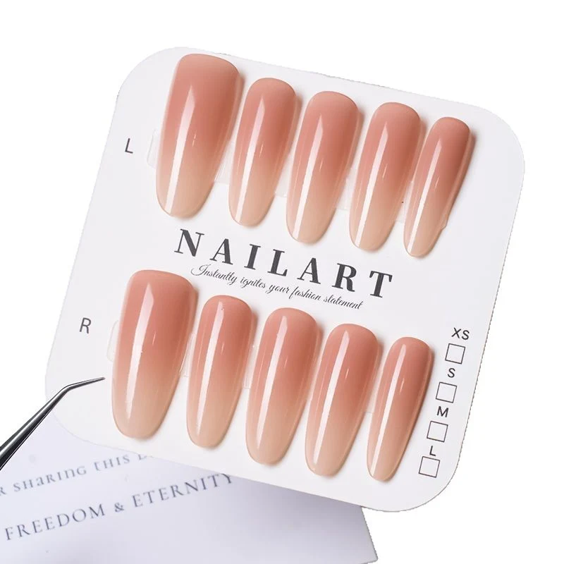 Elegante Stiletto-Nagelverlängerungen