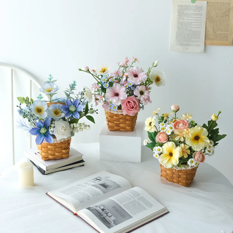 Elegante künstliche Blumenanordnung