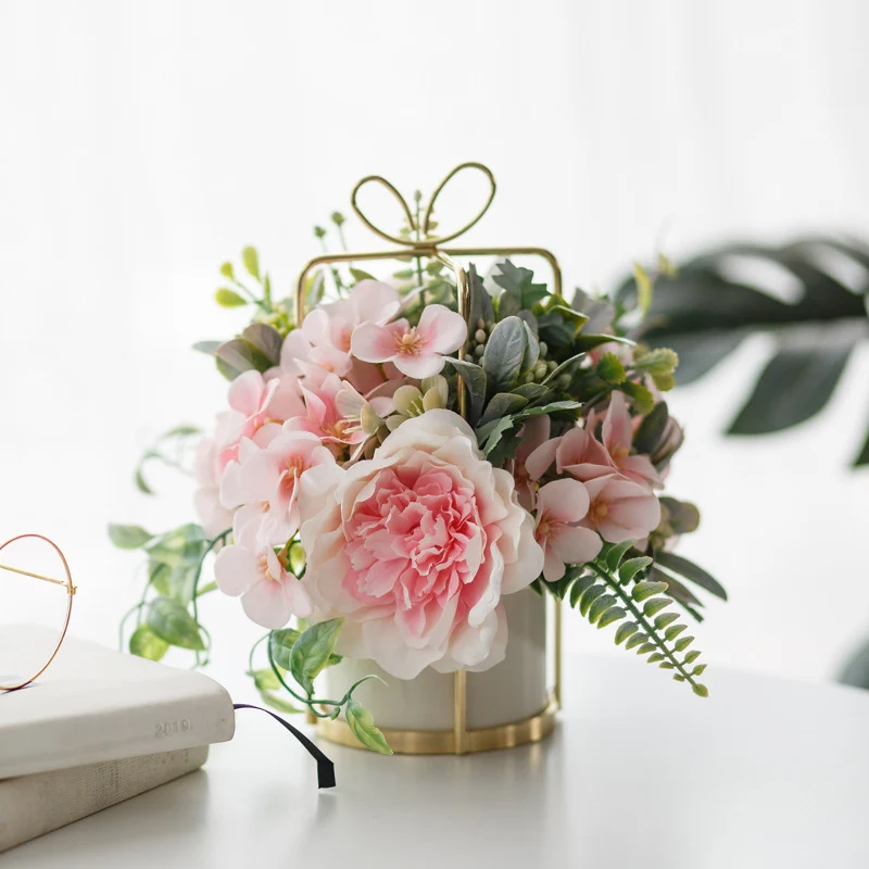 Stylische Blumenarrangements