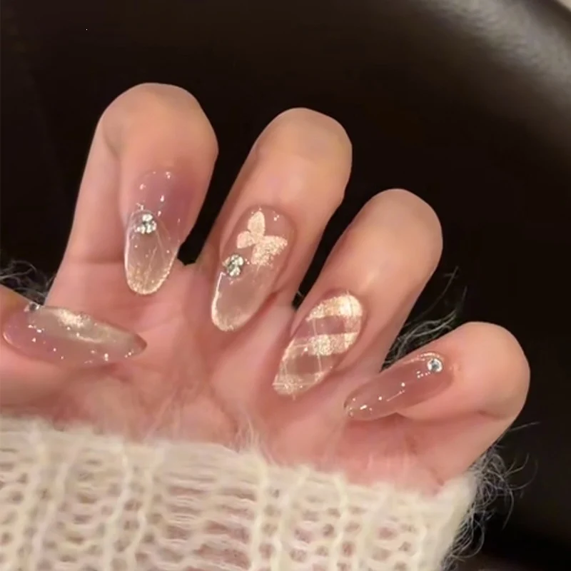 Elegante Stiletto-Nagelkunst-Verstärkungen