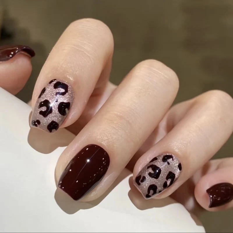 Haltbare Gel-Nagelerweiterungen