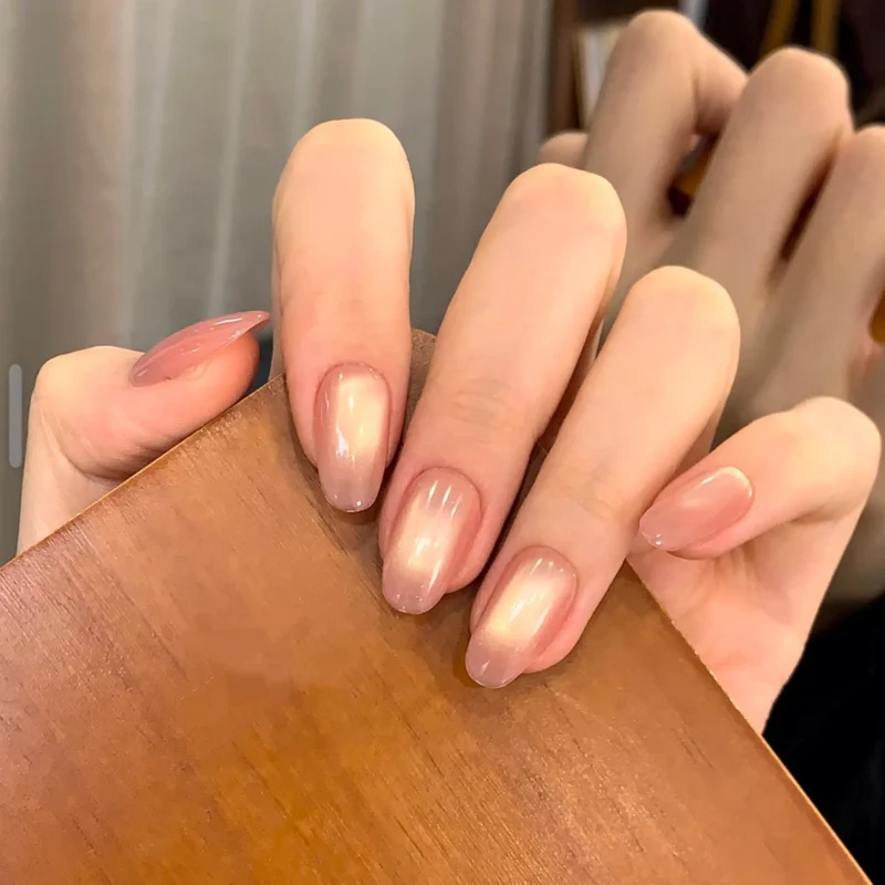 Glänzende Ombre Nagelverstärkungen