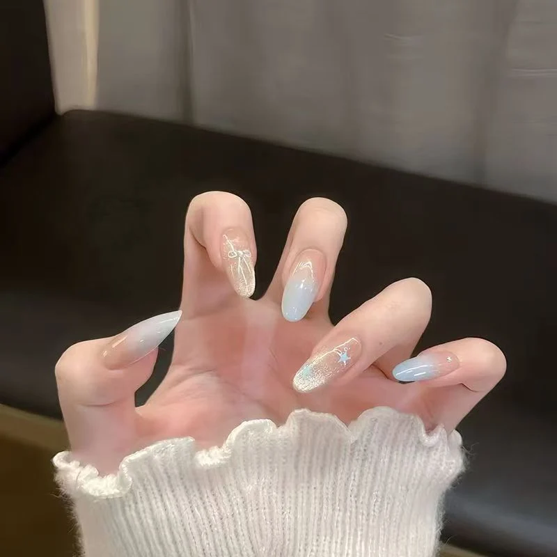 Elegante Ombre Stiletto Nagelverlängerungen