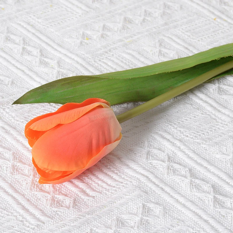 Dekorative Kunstblumen-Tulpenstiele
