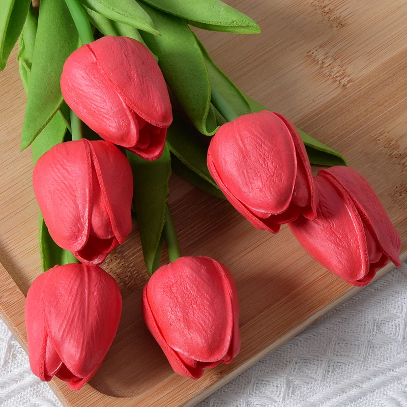 Realistischer Künstlicher Tulpenstrauß