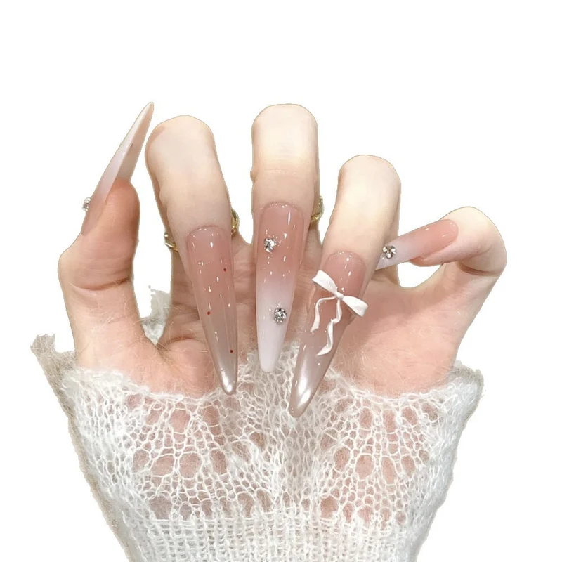 Dekorative Stiletto Press-On Nagelverlängerungen