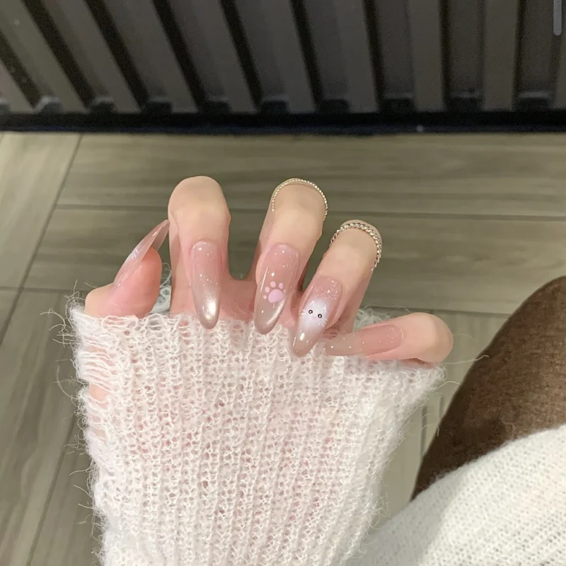 Elegante lange Stiletto-Nagelverstärkungen