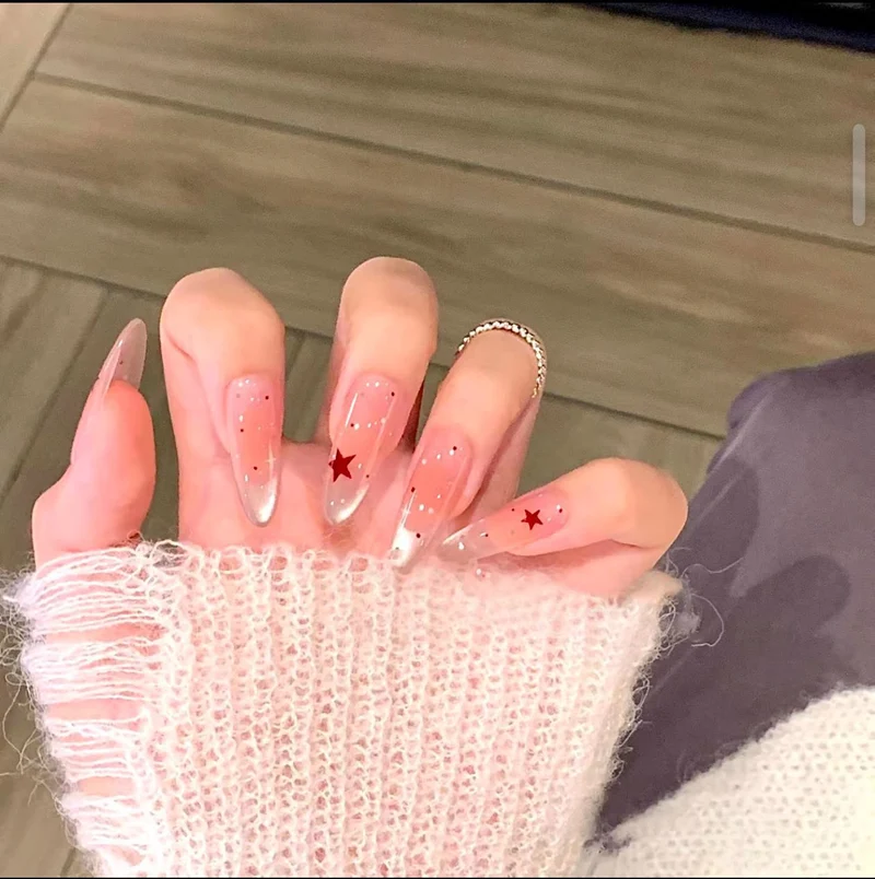Elegante Glänzende Gel-Nagelverlängerungen