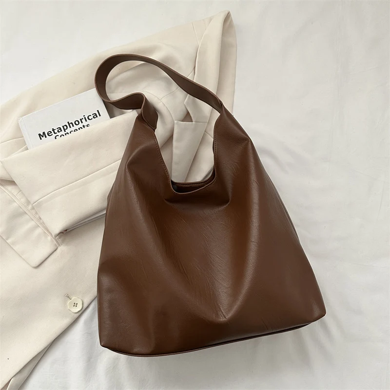 Stylishe Leder Hobo Tasche