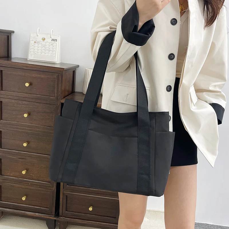 Strukturierte Everyday Tote Bag