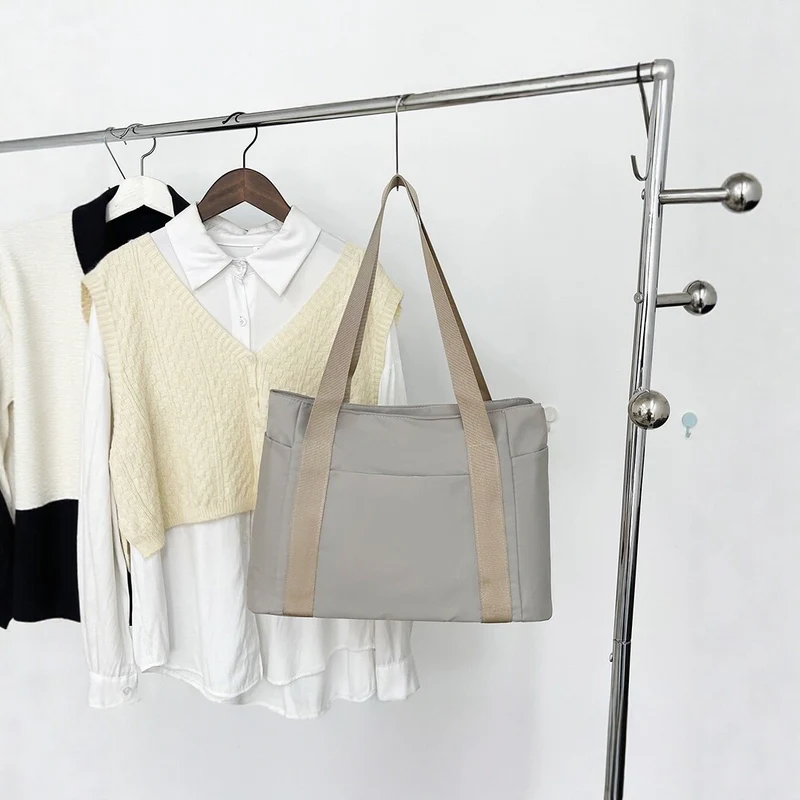Strukturierte Everyday Tote Bag