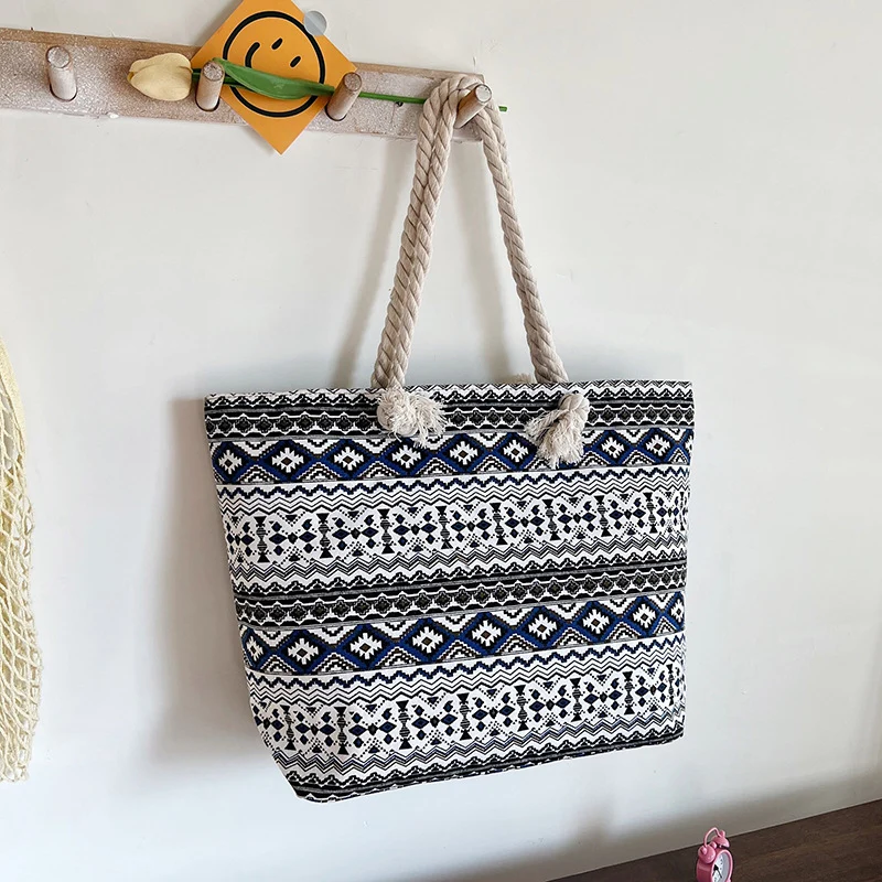 Gestreifter Canvas Strandtasche