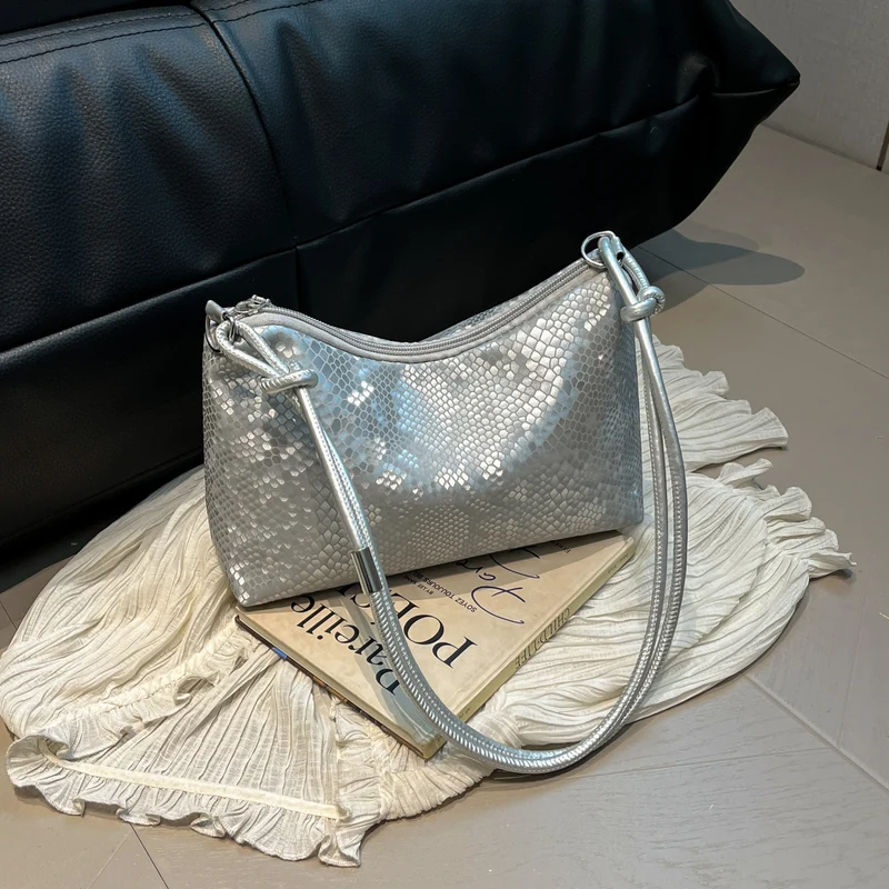 Schlangendruck Abendhandtasche