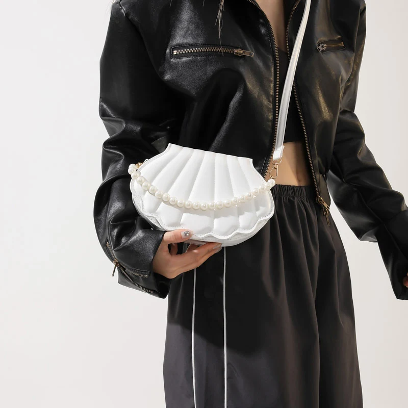 Elegante Perlenhandtasche
