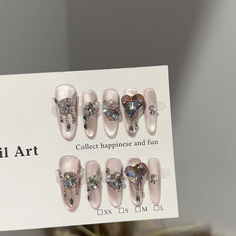 Glamouröse Strass Akzent Press-On Nail Art Set