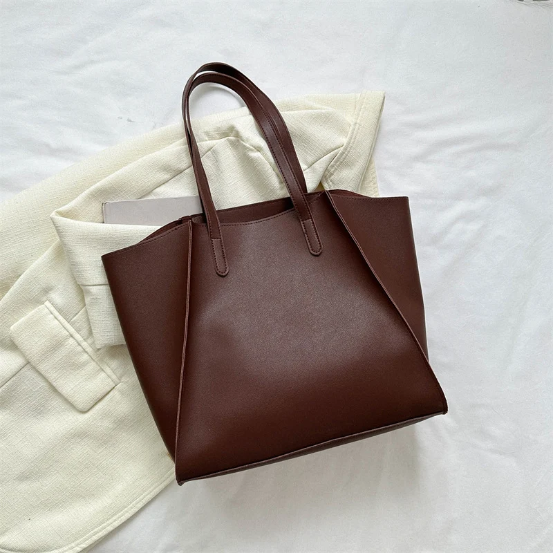 Minimalistisch Strukturierte Tote
