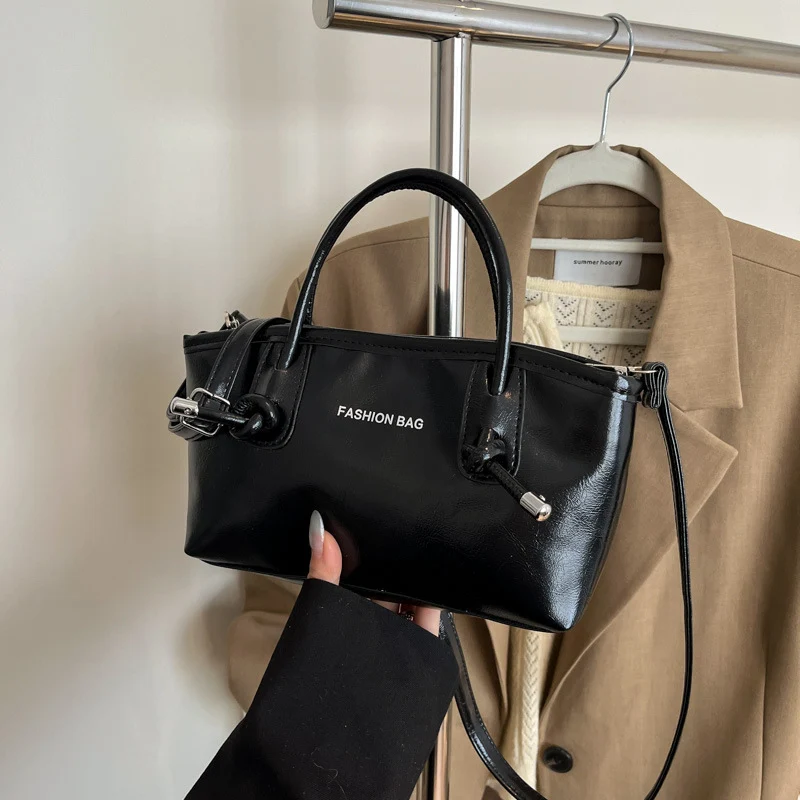 Mini Strukturierte Handtasche