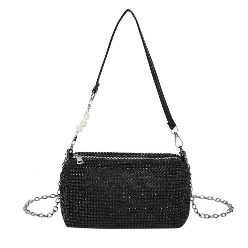 Elegante mit Kristallen verzierte Abend-Clutch