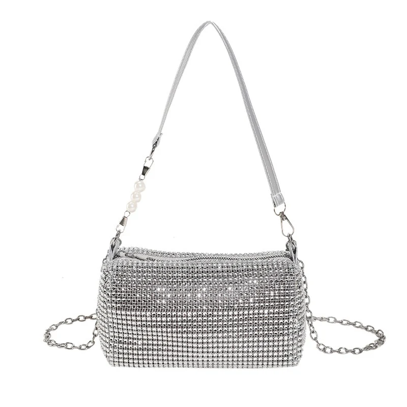 Elegante mit Kristallen verzierte Abend-Clutch