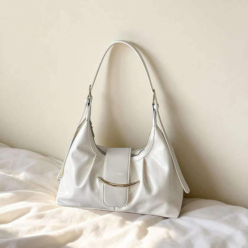 Glänzende Glamour-Handtasche