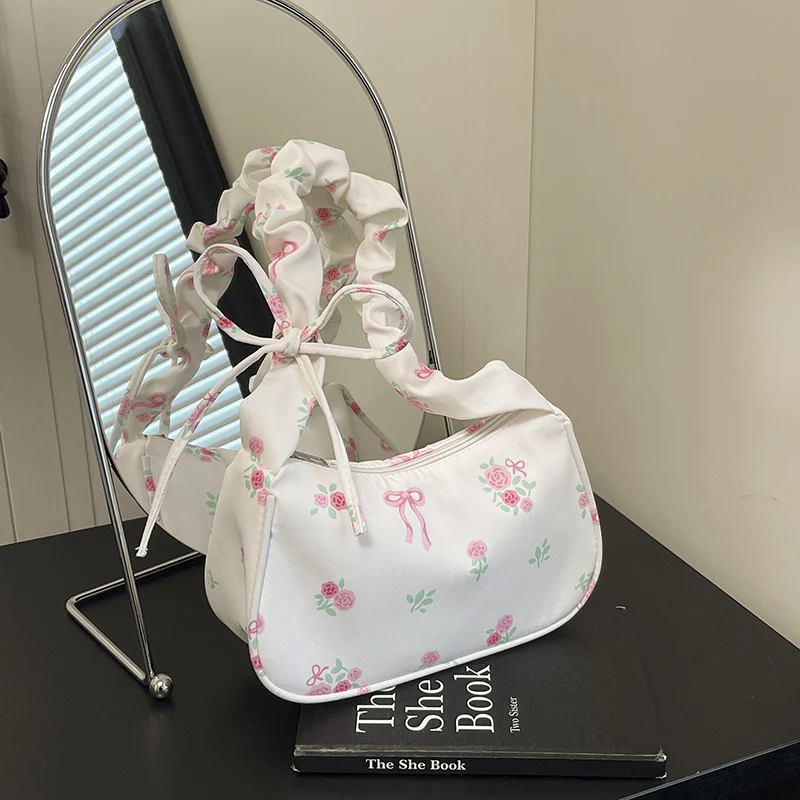 Florale bestickte Handtasche