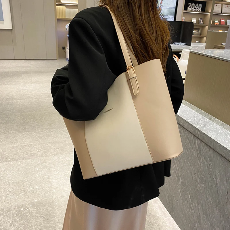 Elegante Strukturierte Tote Bag