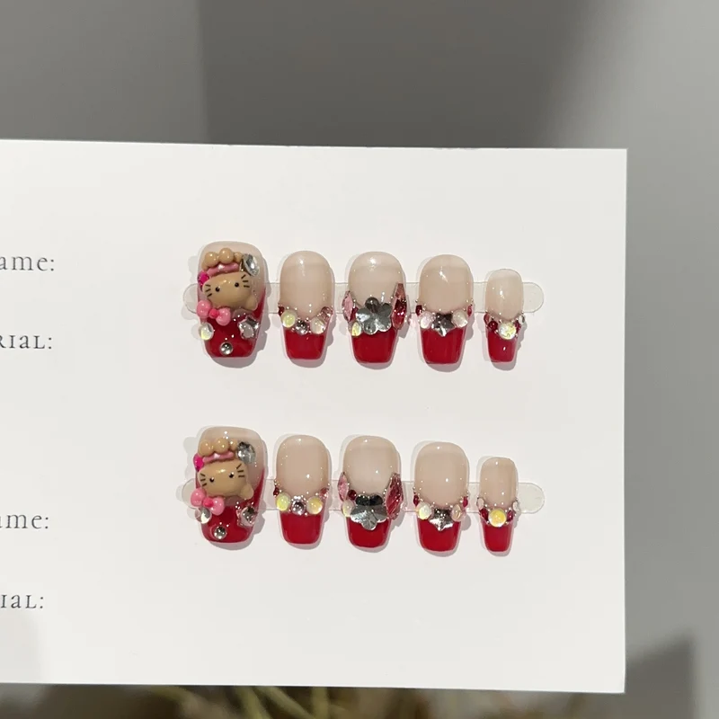 Dekoratives Press-On Nagelkunst Set