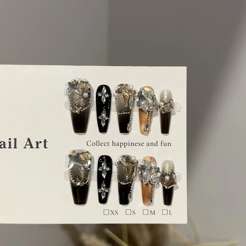 Elegantes Glamouröses Press-On Nagelkunst Set