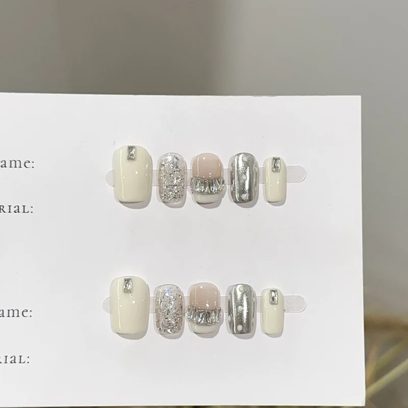 Dekorativer Nagelkunst Set