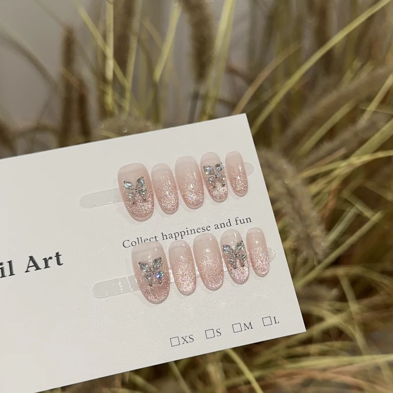 Elegantes Schmetterlings-Themen-Nagelkunst-Set