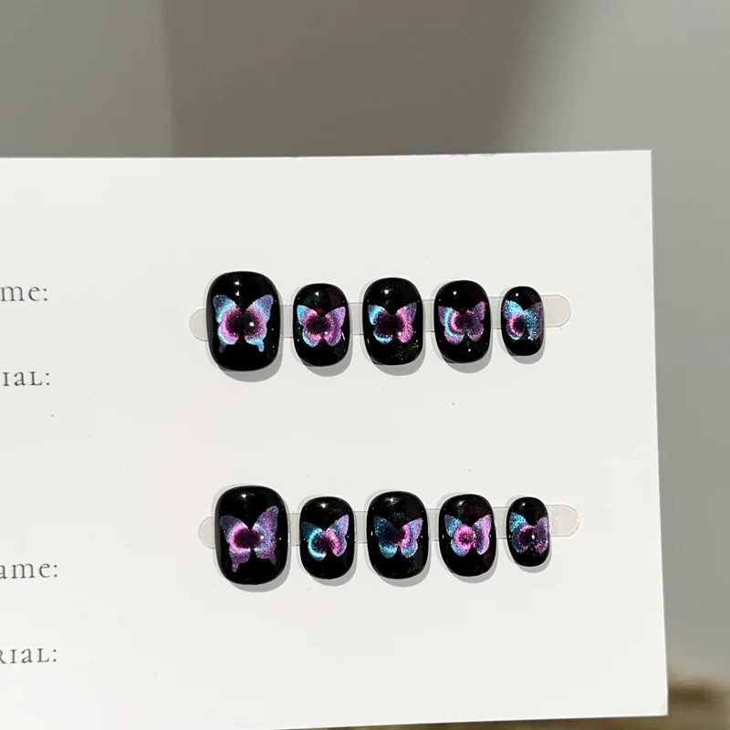 Künstlerisches Schmetterlings-Thema Press-On Nagelset