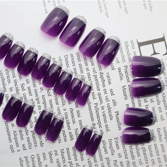 Elegantes Press-On-Nail-Design