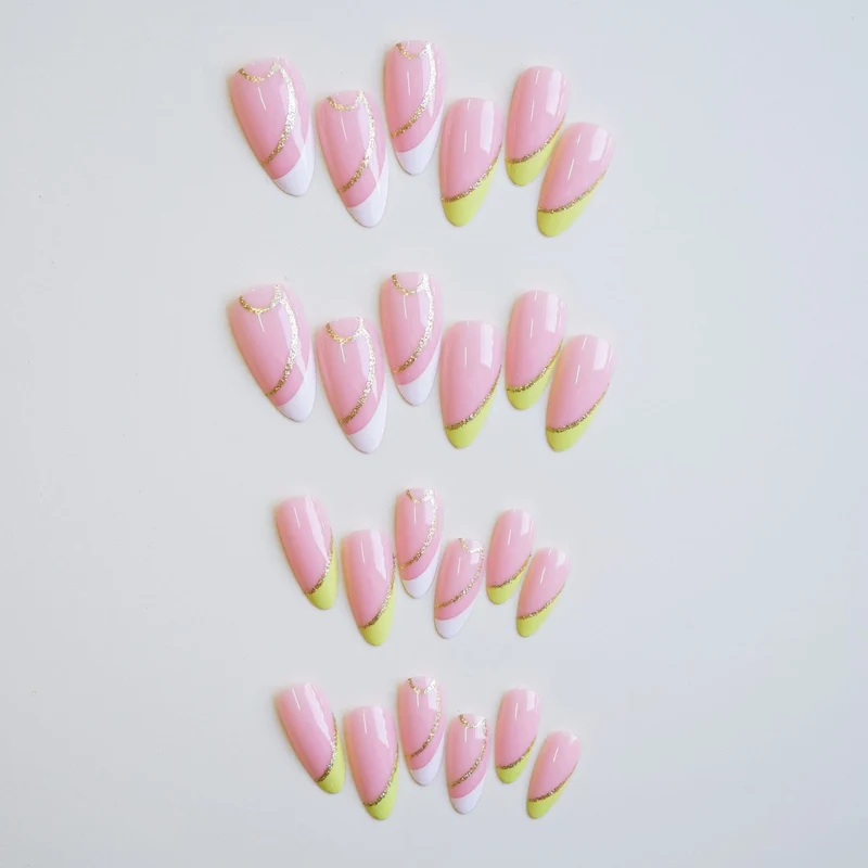 Glamouröse French Tip Press-On Nägel mit glitzernden Akzenten