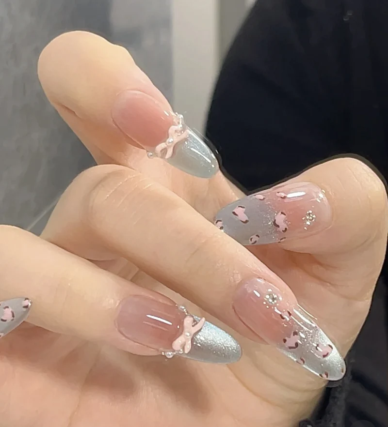 Dekorative Nagelverstärkungen