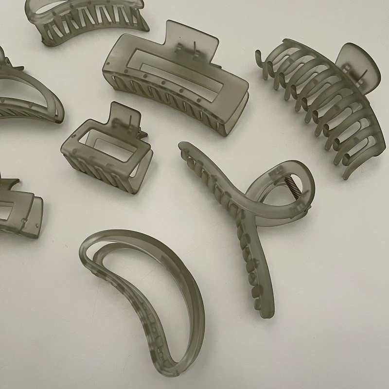 Oversized Haarkrabbenclip Brehn