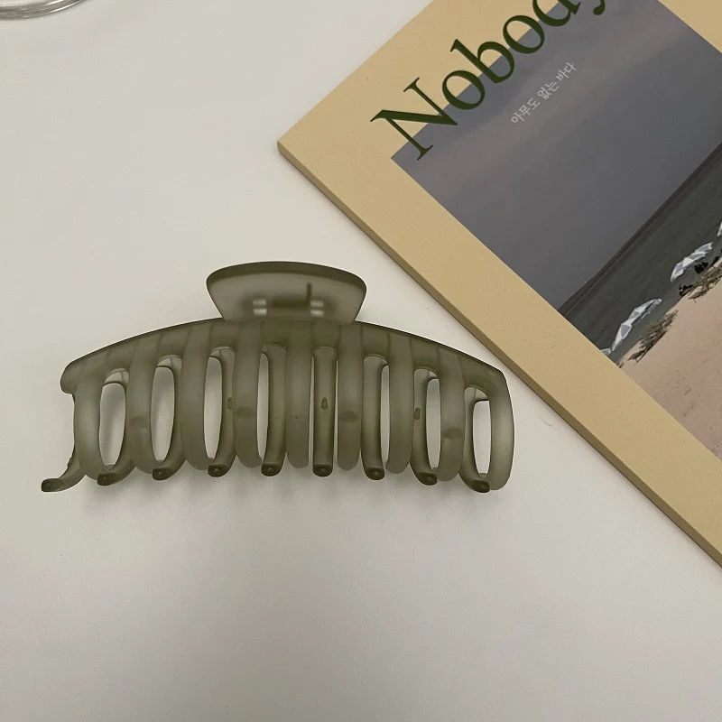 Oversized Haarkrabbenclip Brehn
