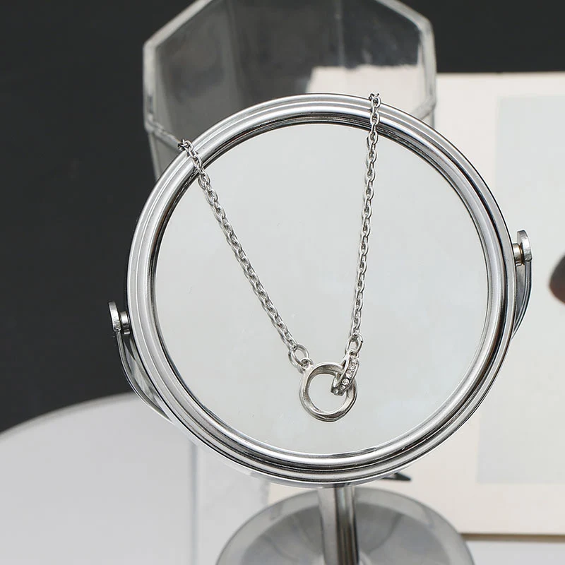 Modern Minimalist Link Necklace Brehn