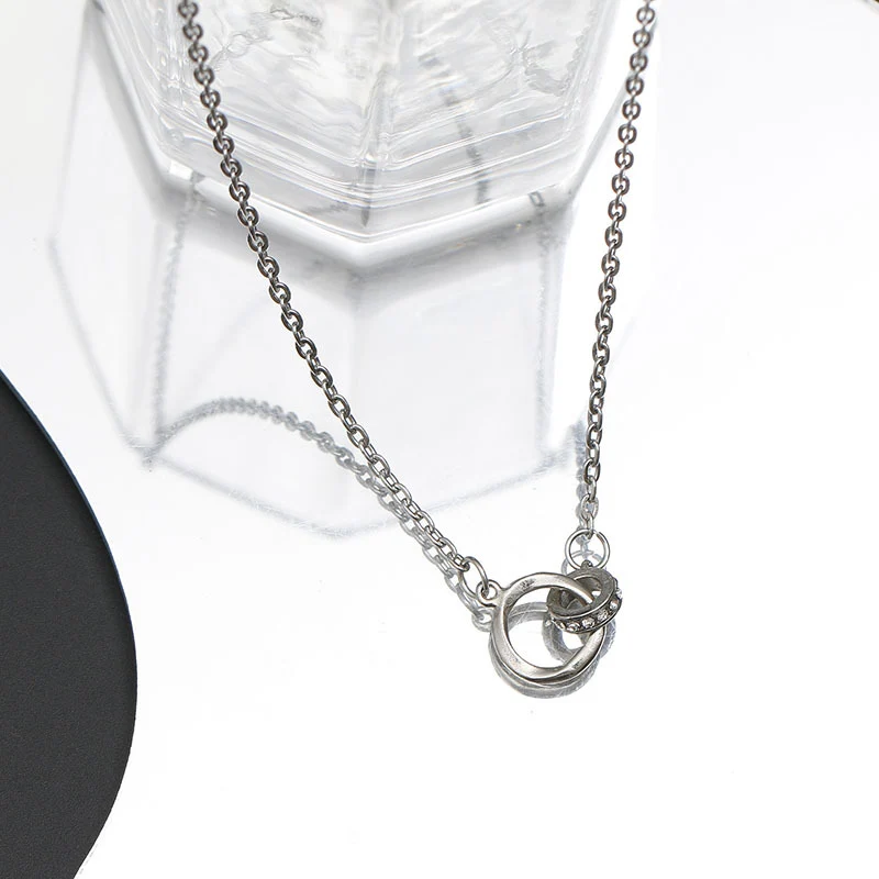 Modern Minimalist Link Necklace Brehn
