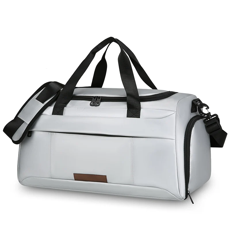 Sportliche und geräumige Reisetasche für Herren Skanto