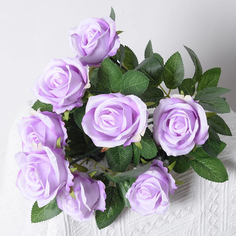 Künstlicher Rosenstrauß