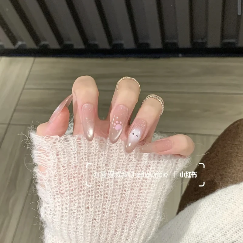 Dekorative Nagelkunst Verbesserungen