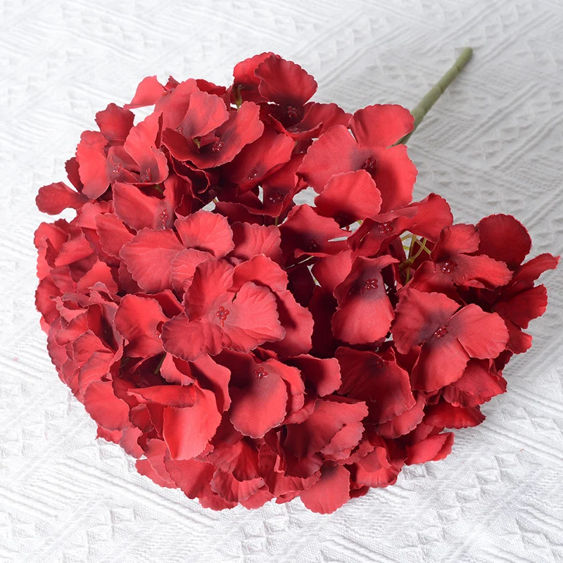Künstlicher Hortensienblumenstrauß