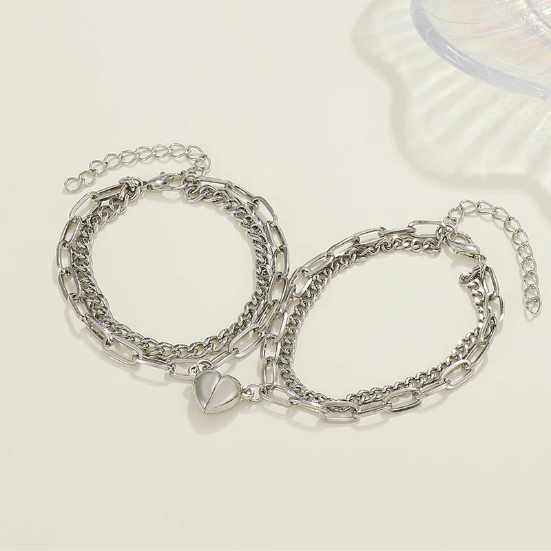 Gestapeltes Kettenarmband-Set Brehn