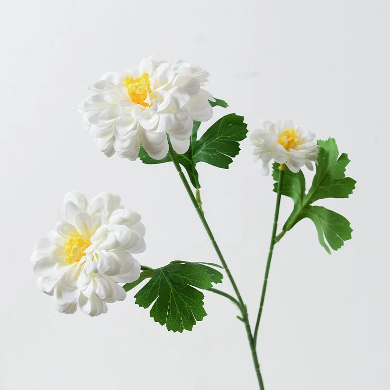 Dekorativer Kunstblumenstamm