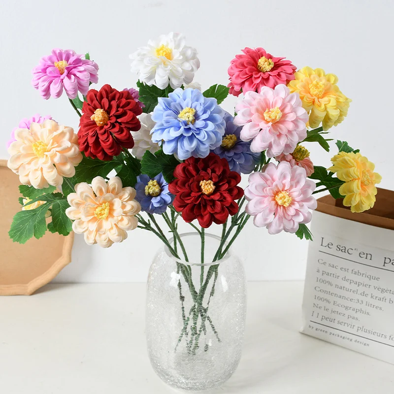 Dekorativer Kunstblumenstamm