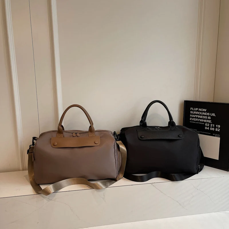 Sportliche Herren-Reisetasche mit gepolsterten Griffen Skanto
