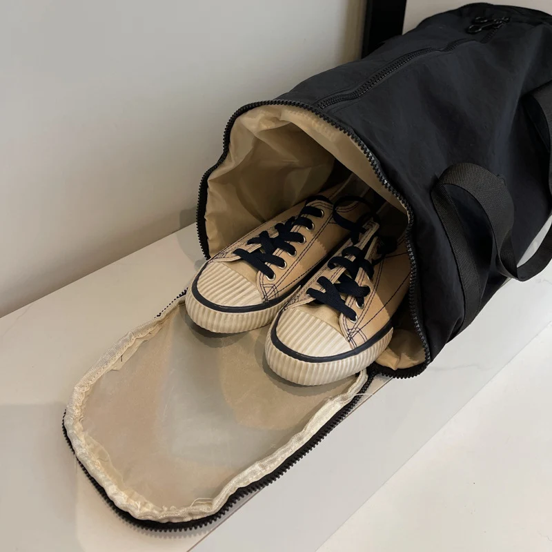 Sportliche Herren-Reisetasche mit abnehmbarem Schultergurt Skanto