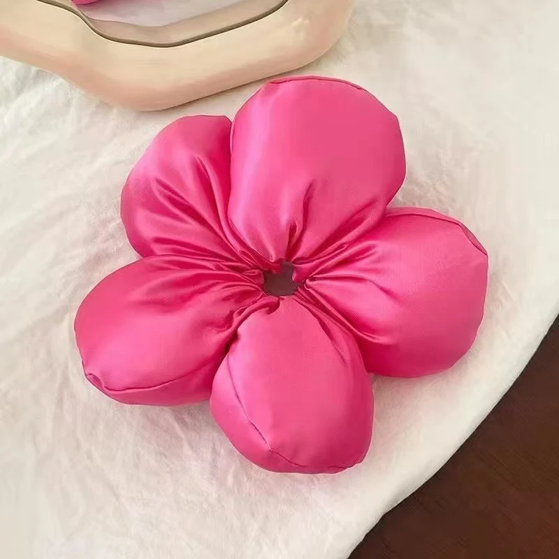 Blumenförmige Haarschleife Brehn