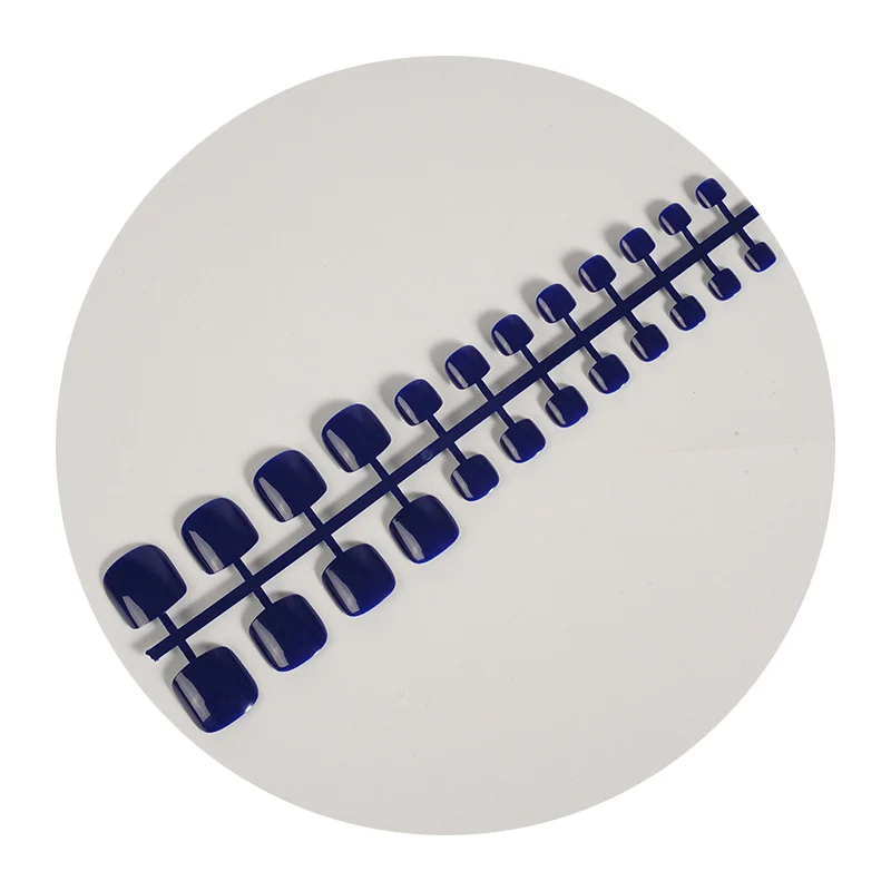 Elegante Glänzende Aufklebenägel