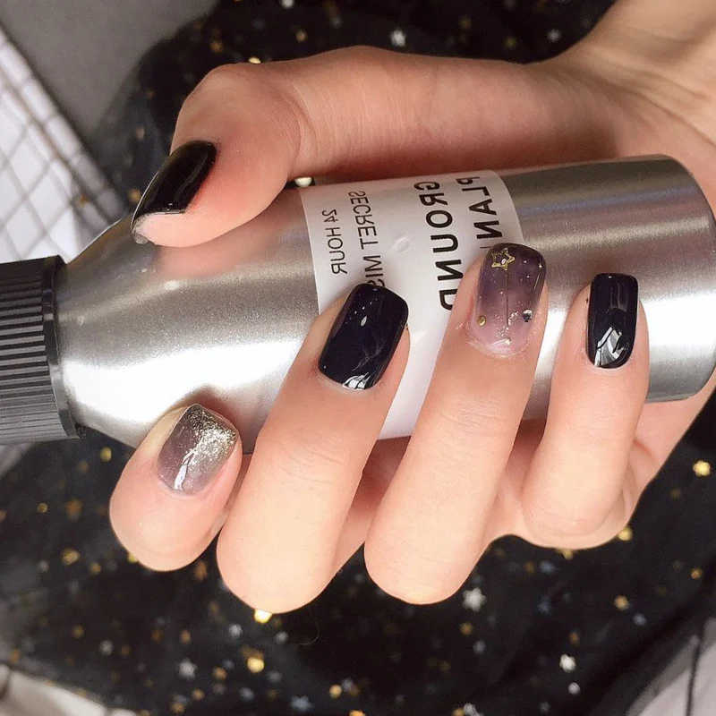 Dekorative Press-On Nagelkunst Kollektion